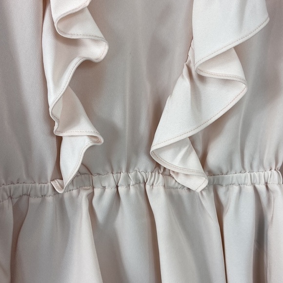 Who What Wear Blush Pink Ruffle Peplum Long Sleeve Silky Top XS - Picture 5 of 8